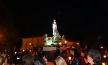 Procissão com velas